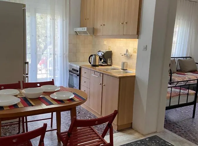 Appartement Stefani With A Sea View Terrace!